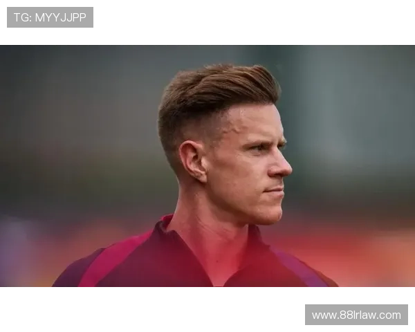 Relevo:特尔施特根遭遇重伤,巴萨将考虑是否签一名门将